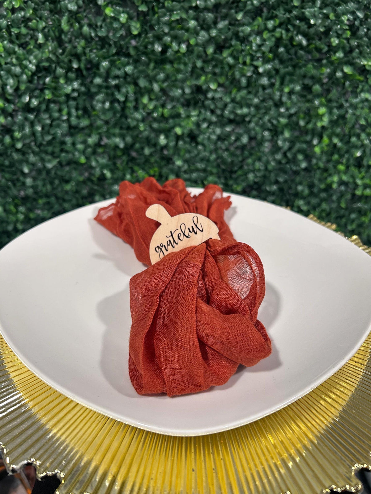 Acorn Napkin Rings| Wooden Thanksgiving Napkin Ring Holders| Fall Table Decor| Laser Cut Engraved